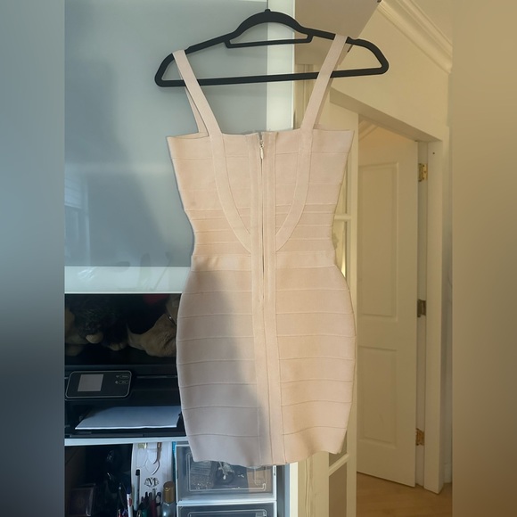 Nude bandage dress - Picture 2 of 3